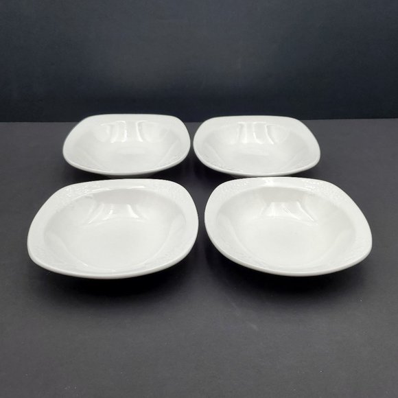 Oneida Casual Settings Retro Leaves White Small Square Dessert Bowls - Picture 1 of 7